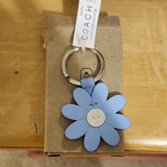 Coach Accessories - Coach Light Blue Floral Key Holder